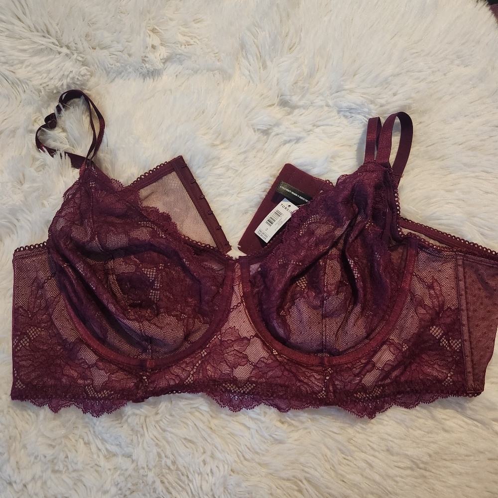 Torrid Dot Lace Bra size 3